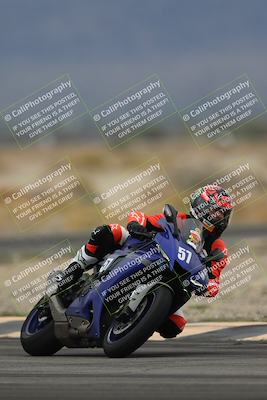 media/Nov-15-2025-Race Pace (Sat) [[8de605a2d8]]/Non Verified Riders (1st 20 Minutes)/Turn 4 (1010am)/